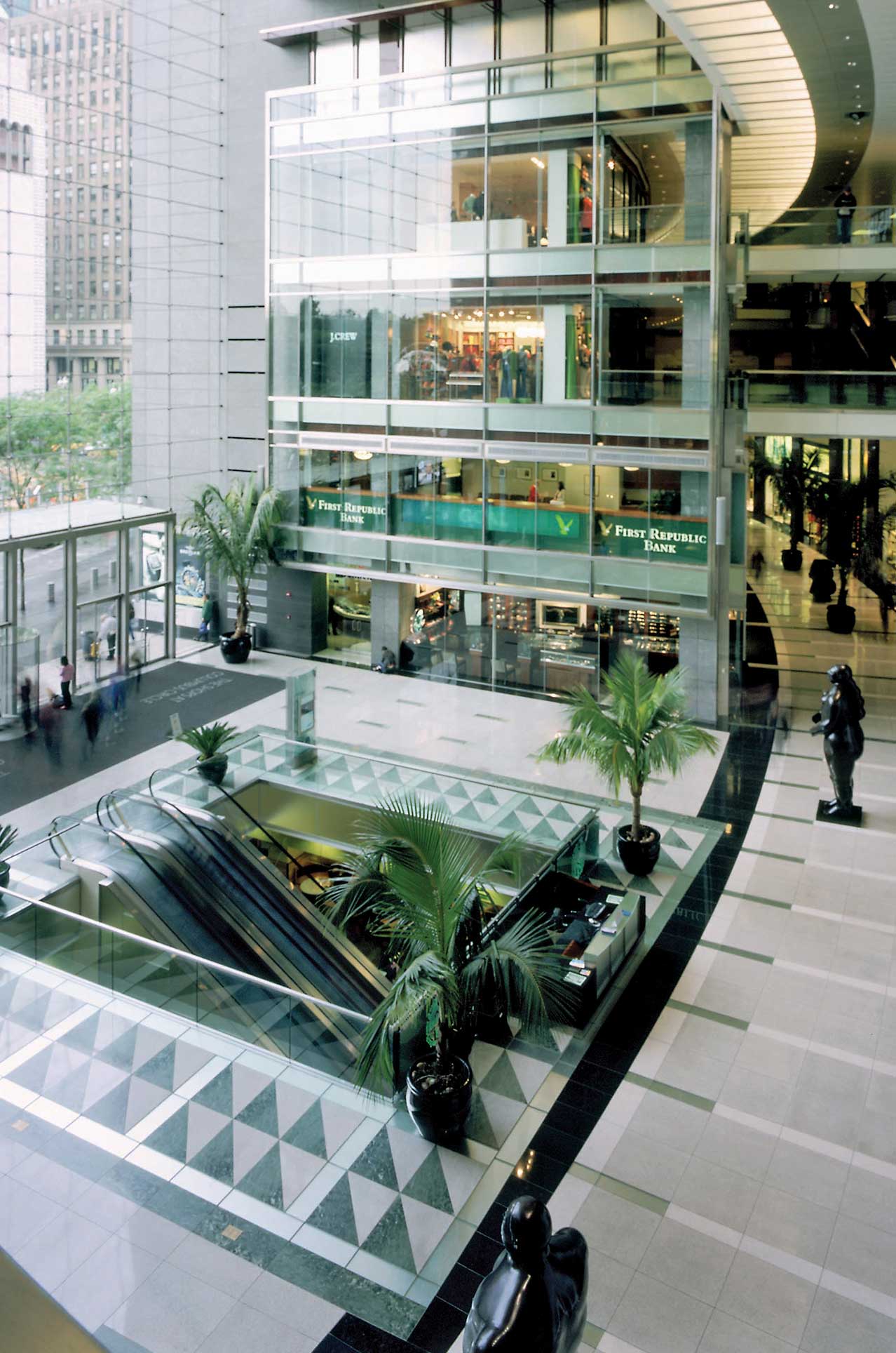 The Shops At Columbus Circle Lobby