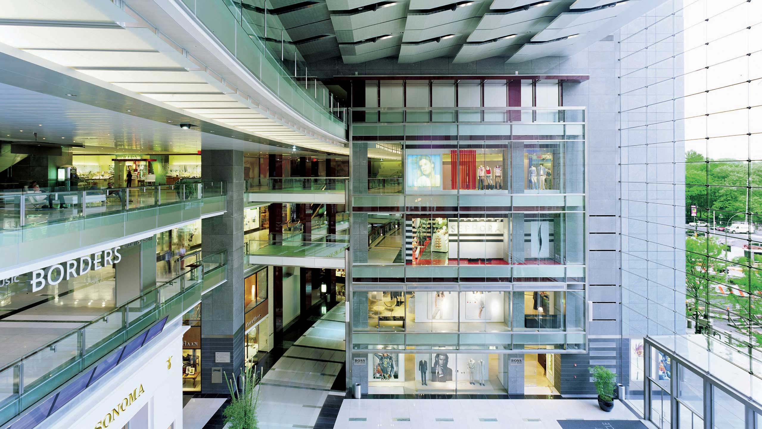 The Shops At Columbus Circle Lobby