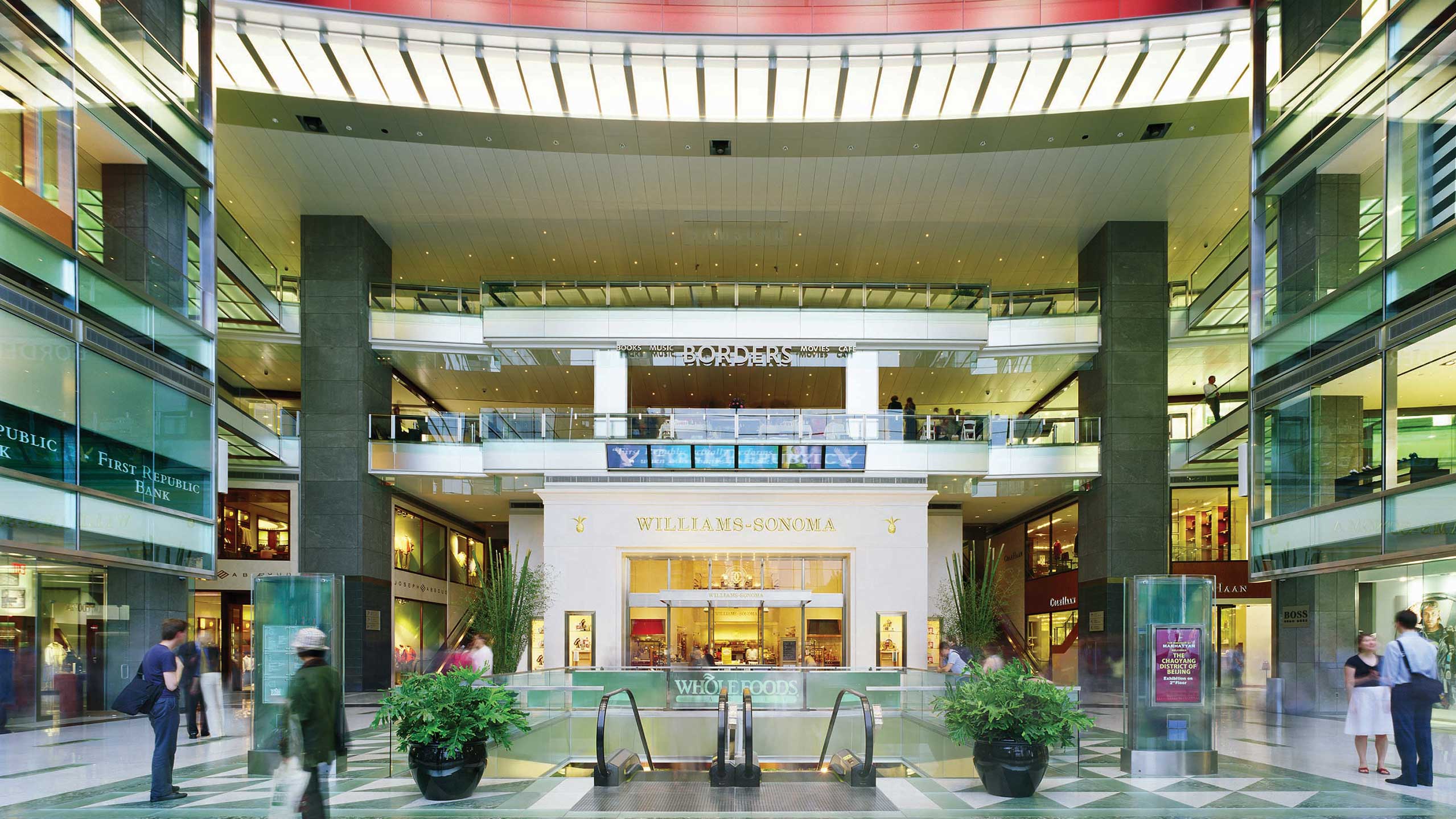 The Shops At Columbus Circle Lobby